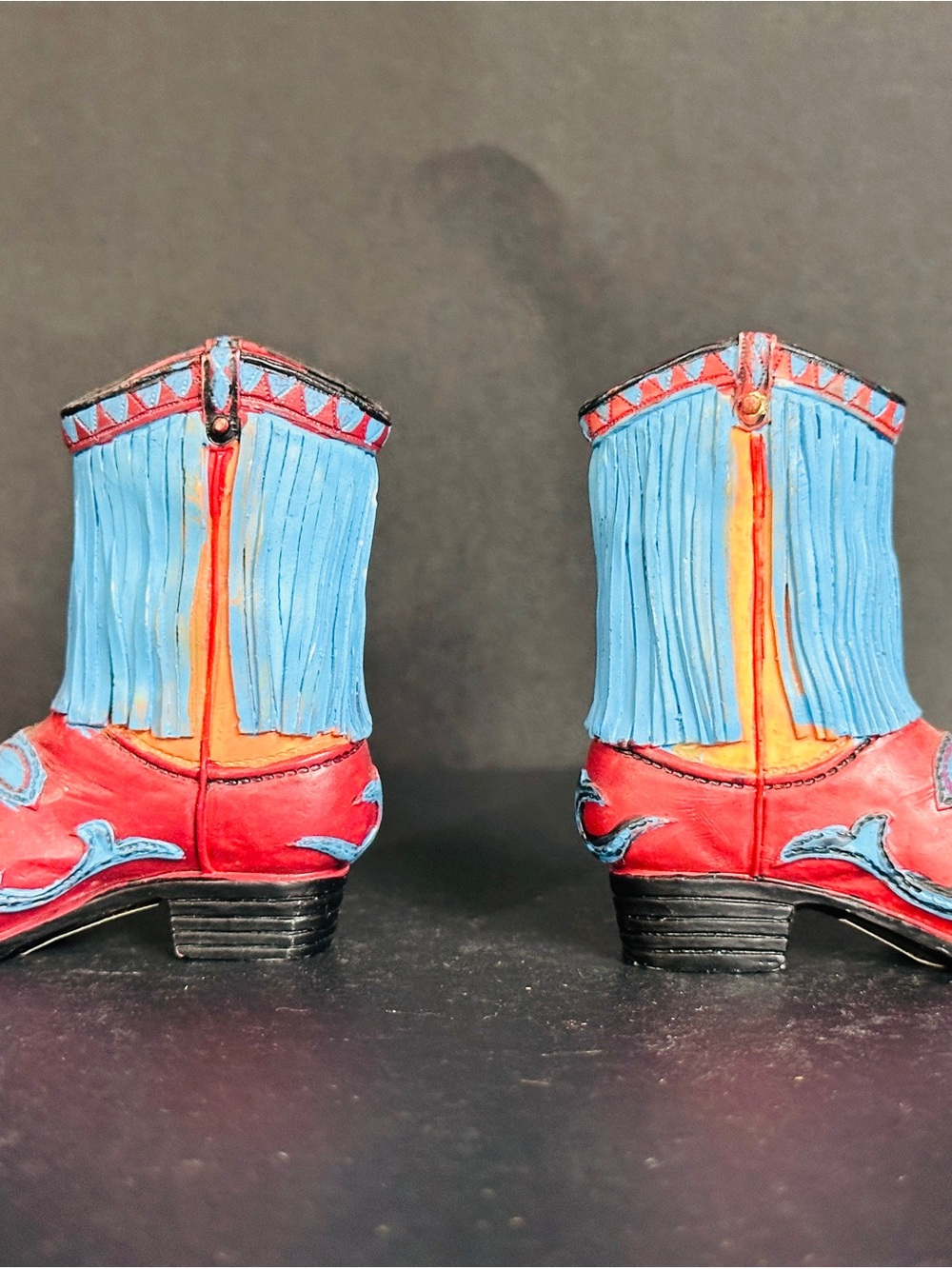 VINTAGE COWBOY BOOT RESIN FIGURINE Blue